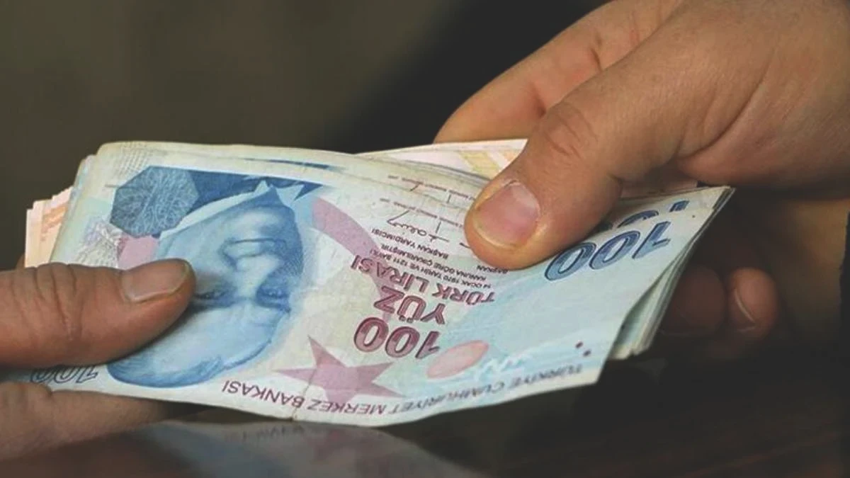 Bu kampanya rakiplerini bile şok etti! O bankadan hesap açan herkese anında 100 TL verilecek: Son